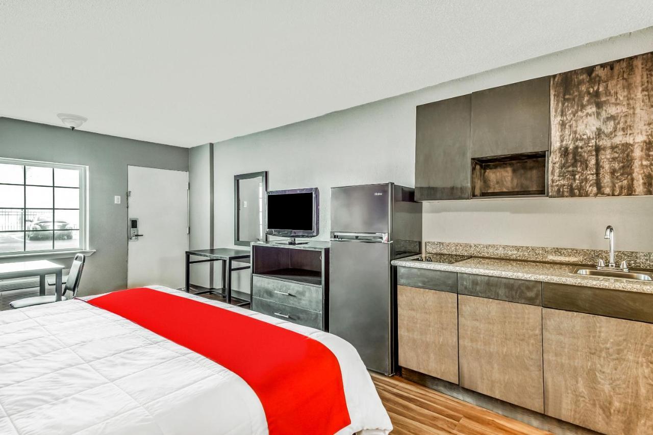 Oyo Hotel Jackson Fairgrounds I-55 المظهر الخارجي الصورة