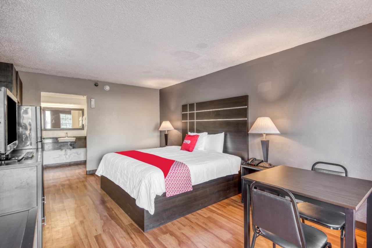 Oyo Hotel Jackson Fairgrounds I-55 المظهر الخارجي الصورة